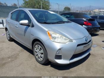  Salvage Toyota Prius c