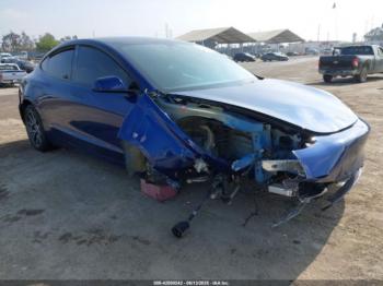  Salvage Tesla Model 3