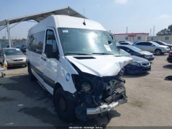  Salvage Mercedes-Benz Sprinter 2500