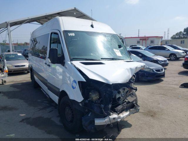  Salvage Mercedes-Benz Sprinter 2500