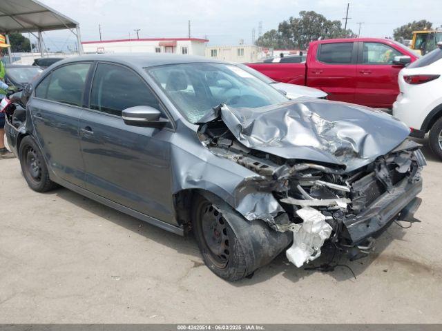  Salvage Volkswagen Jetta