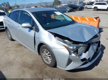  Salvage Toyota Prius