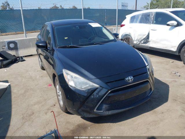  Salvage Toyota Yaris