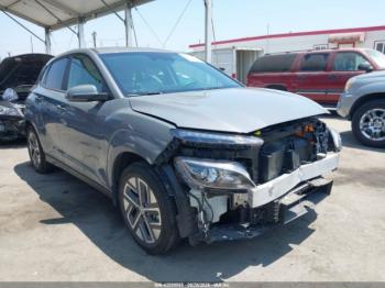  Salvage Hyundai KONA
