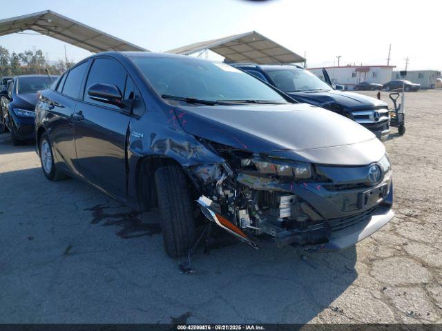  Salvage Toyota Prius Prime