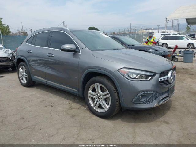 Salvage Mercedes-Benz GLA