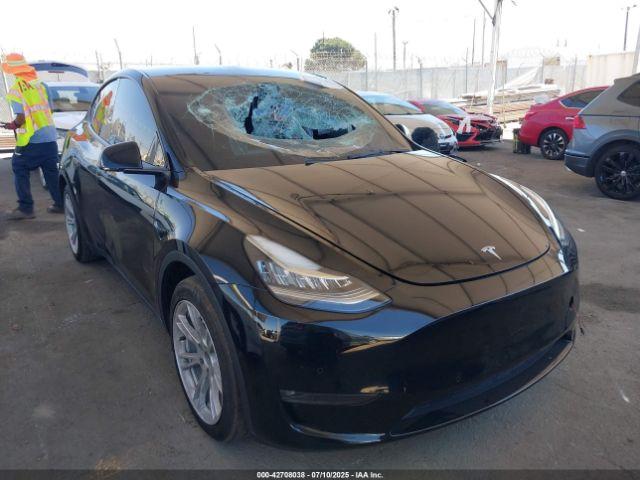  Salvage Tesla Model Y