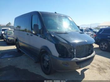  Salvage Mercedes-Benz Sprinter 2500