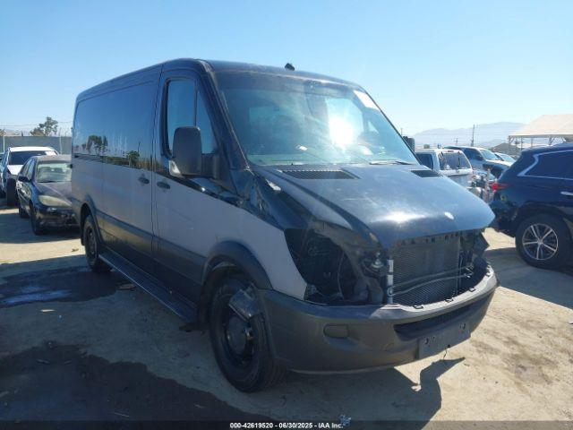  Salvage Mercedes-Benz Sprinter 2500