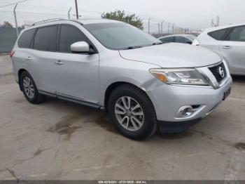  Salvage Nissan Pathfinder