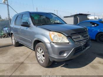  Salvage Honda CR-V