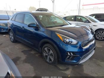  Salvage Kia Niro