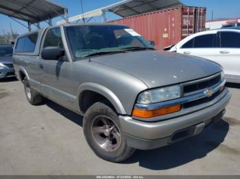  Salvage Chevrolet S-10