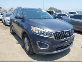  Salvage Kia Sorento
