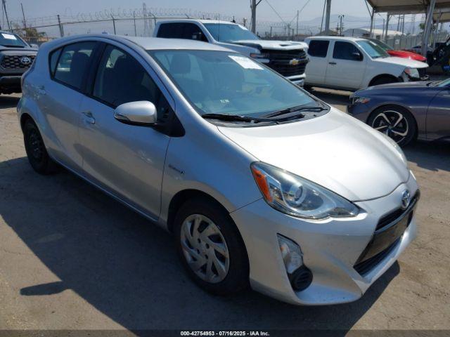  Salvage Toyota Prius c