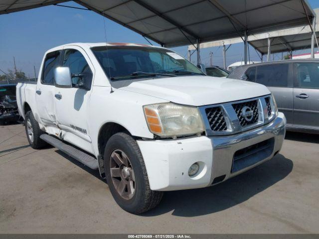  Salvage Nissan Titan