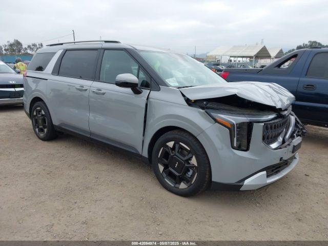  Salvage Kia Carnival