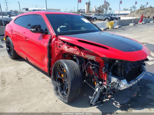  Salvage Lamborghini Urus