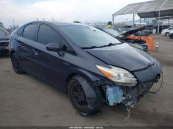  Salvage Toyota Prius