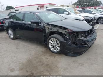  Salvage Lexus Es