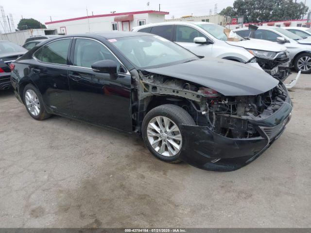 Salvage Lexus Es