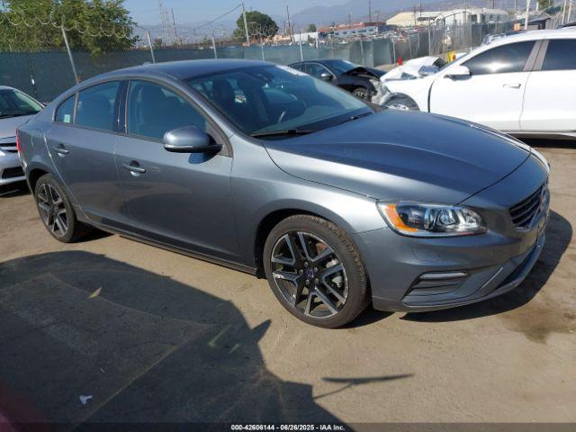  Salvage Volvo S60