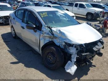  Salvage Nissan Versa