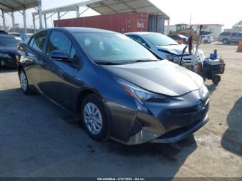  Salvage Toyota Prius