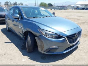  Salvage Mazda Mazda3