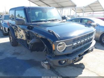  Salvage Ford Bronco