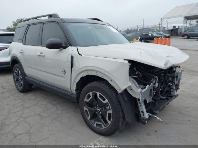  Salvage Ford Bronco