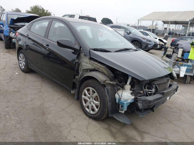  Salvage Hyundai ACCENT