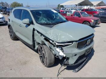  Salvage Volvo XC40