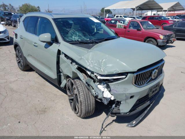  Salvage Volvo XC40