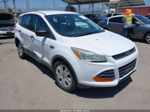  Salvage Ford Escape