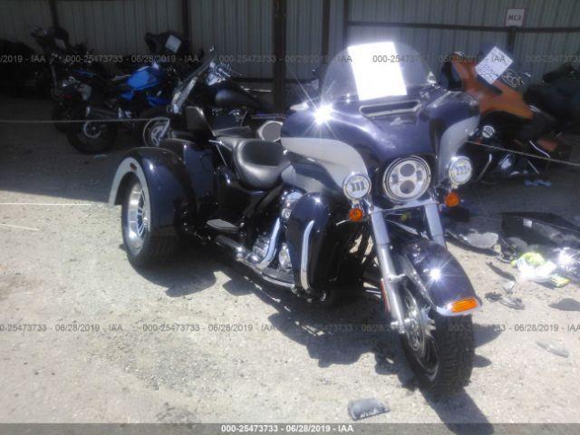  Salvage Harley-Davidson Flhtcutg