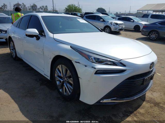  Salvage Toyota Mirai
