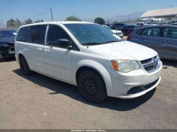  Salvage Dodge Grand Caravan