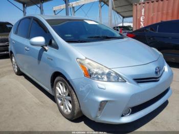 Salvage Toyota Prius v