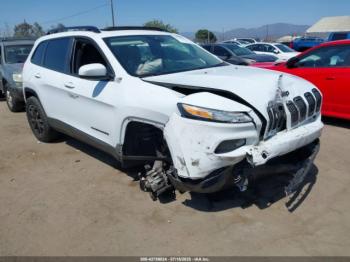  Salvage Jeep Cherokee