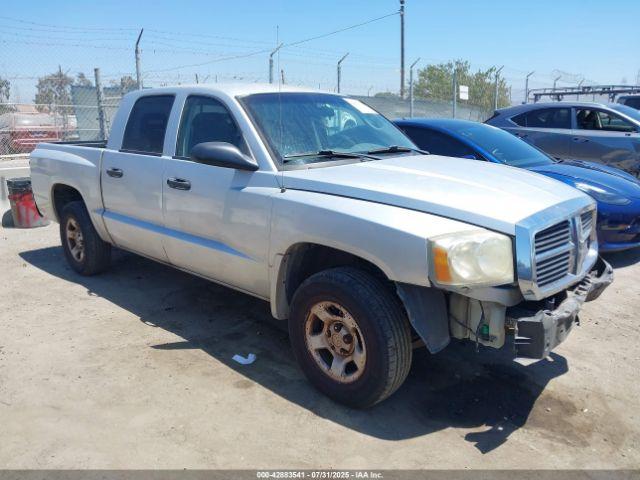 Salvage Dodge Dakota