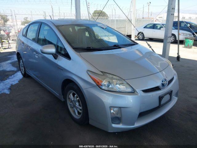  Salvage Toyota Prius