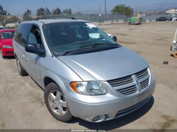  Salvage Dodge Grand Caravan
