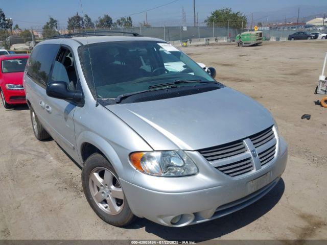  Salvage Dodge Grand Caravan