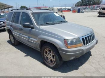 Salvage Jeep Grand Cherokee