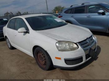  Salvage Volkswagen Jetta