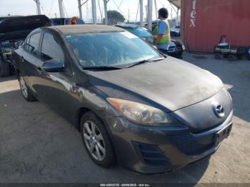  Salvage Mazda Mazda3