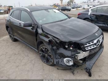 Salvage Mercedes-Benz GLA