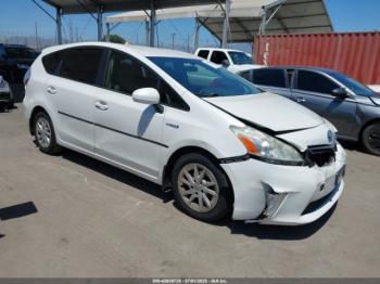  Salvage Toyota Prius v