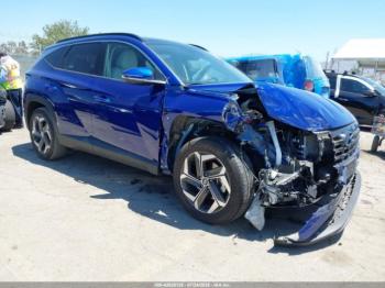  Salvage Hyundai TUCSON